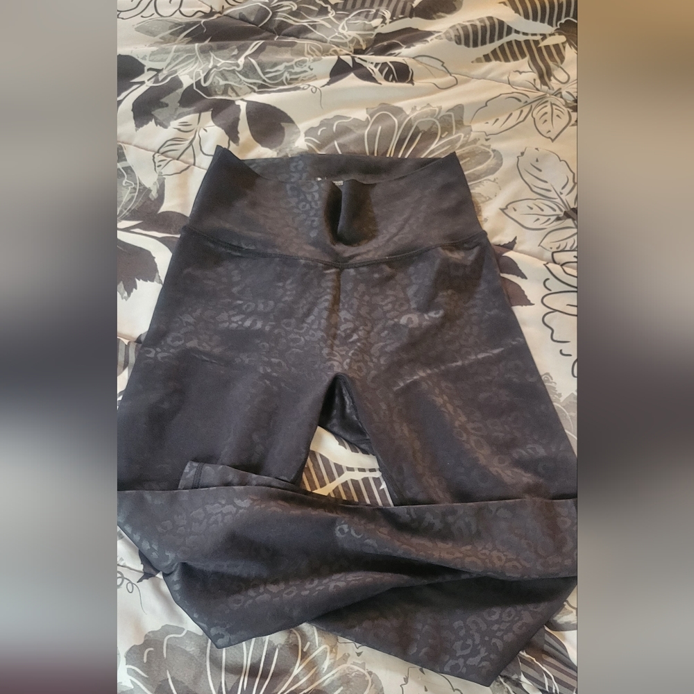 BuffBunny leapord leggings